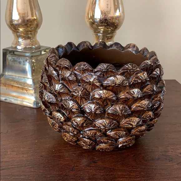 Yankee Candle Accents Yankee Candle Pine Cone Holiday Candle Holder